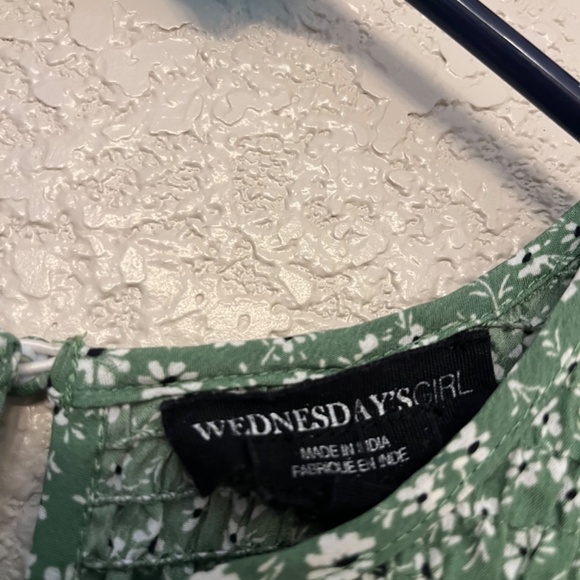 Wednesdays girl green floral dress - Picture 3 of 5